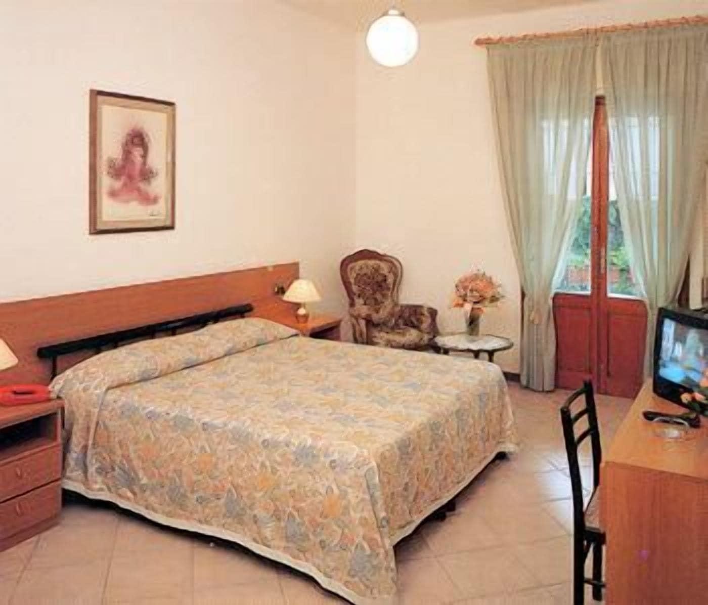 Hotel Astor Victoria Forte dei Marmi Exterior photo